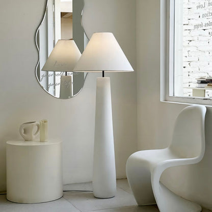 Stehlampe Genève