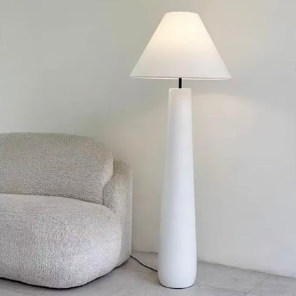 Stehlampe Genève